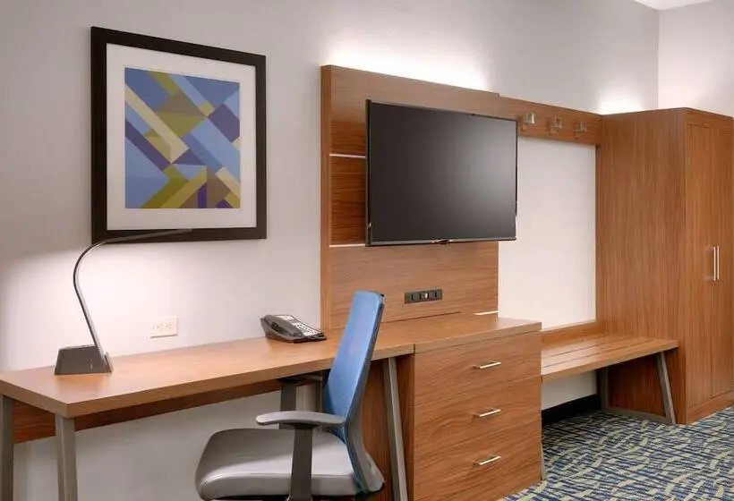 スイート, Holiday Inn Express & Suites Gainesville I 75, An Ihg