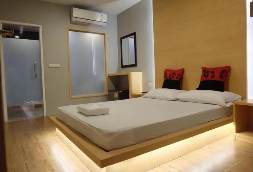 اتاق لوکس, Love Box Resort