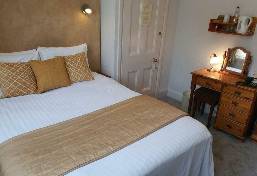 Номер Basic, The Carre Arms Hotel & Restaurant