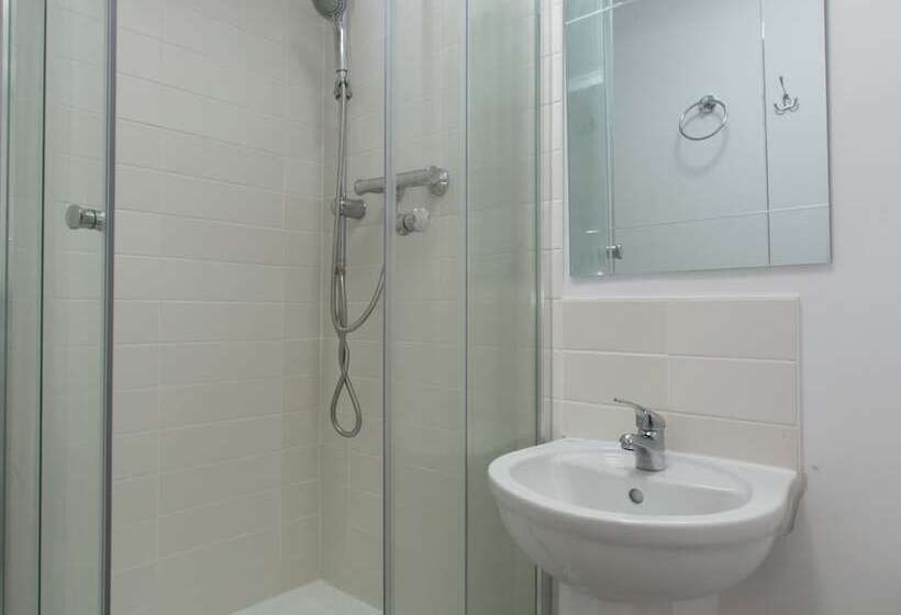 חדר סטנדרט, Townhouse @ West Avenue Crewe