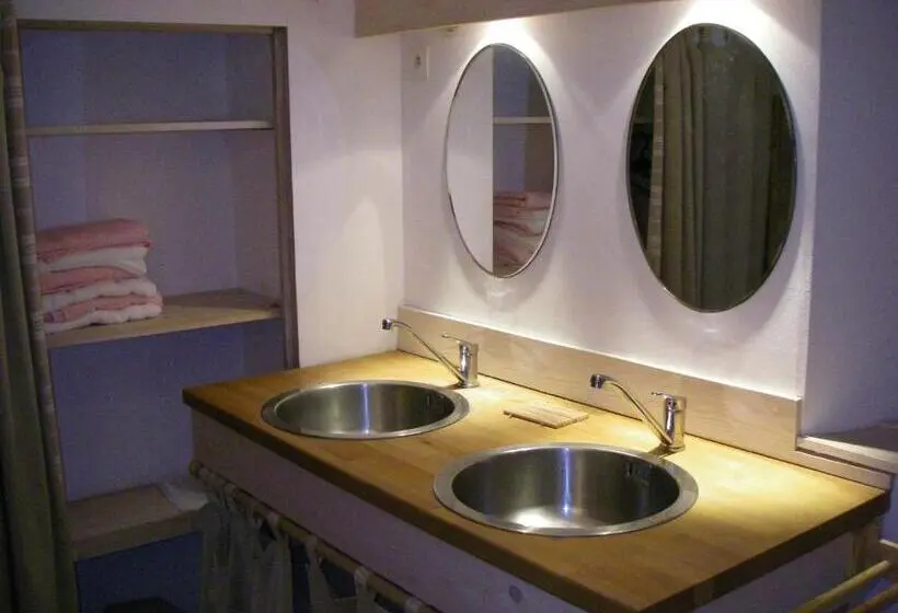 Perhehuone, La Maison Bleue