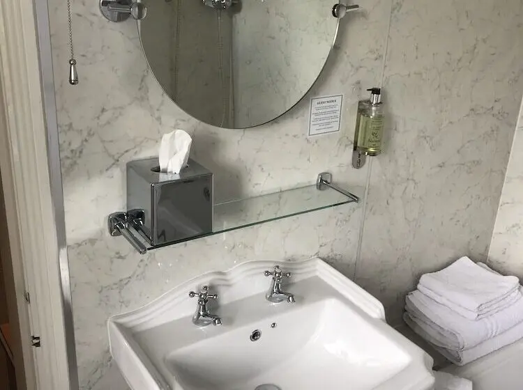スタンダードシングルルーム, The Carre Arms Hotel & Restaurant