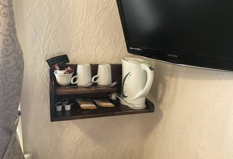 Номер Стандарт Индивидуальный, The Carre Arms Hotel & Restaurant