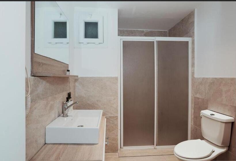 استودیو خانوادگی, Ada Apart Otel