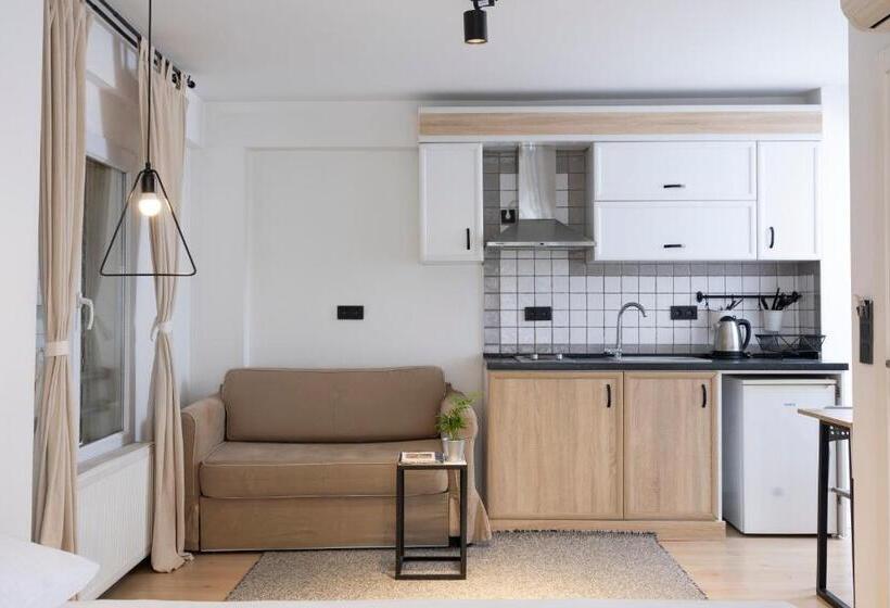 استودیو خانوادگی, Ada Apart Otel