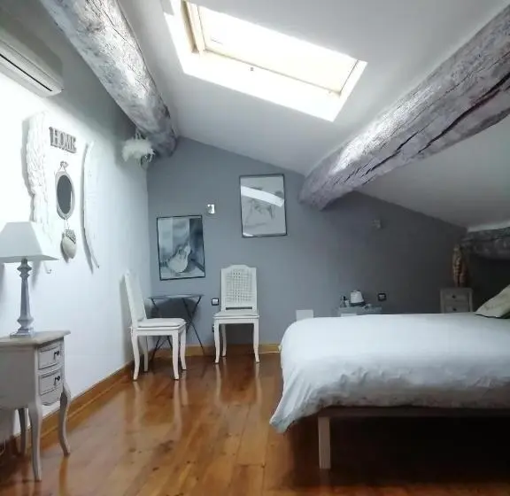 デラックスルーム, Villa Artemia
