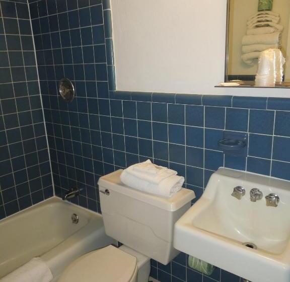 Номер Стандарт, Brittany Motel