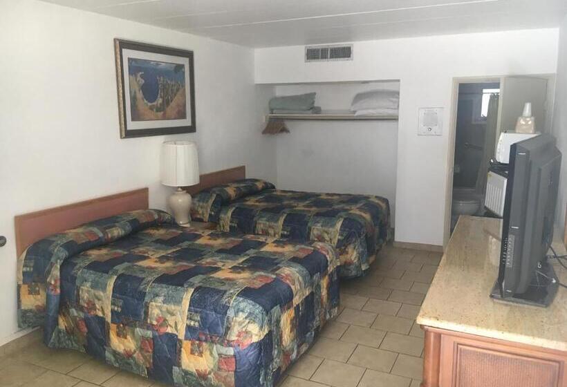 Номер Стандарт 2 Двуспальные Кровати, Brittany Motel