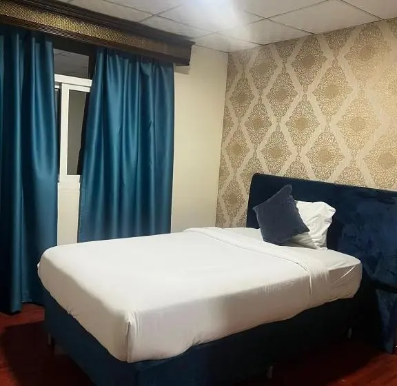 اتاق خانوادگی با چشم‌انداز دریا, Mermaid Beach Hotel Llc