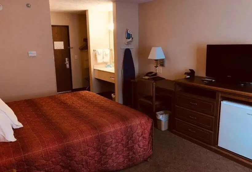 キングサイズベッドのスタンダードルーム, Shenandoah Inn & Suites