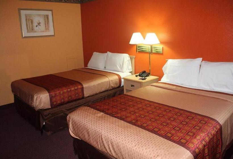 Номер Стандарт 2 Двуспальные Кровати, Hutchinson Inn