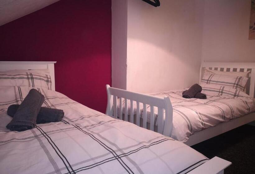 اتاق استاندارد با سرویس بهداشتی مشترک, Eurovilla