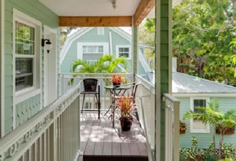 غرفة سوبيريور سرير كينج, Seaglass Inn Bed And Breakfast