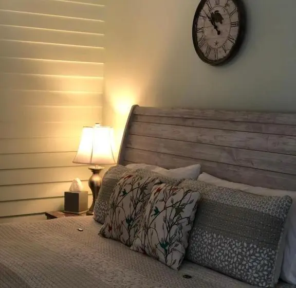 キングサイズベッドのデラックスルーム, Seaglass Inn Bed And Breakfast