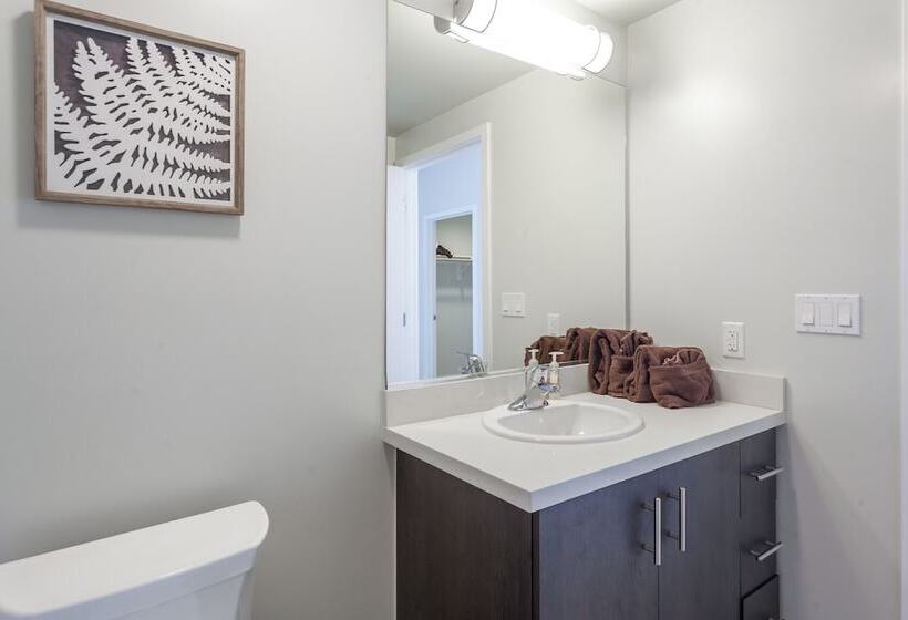 豪华两卧套房, Tripbz Avalo Suites