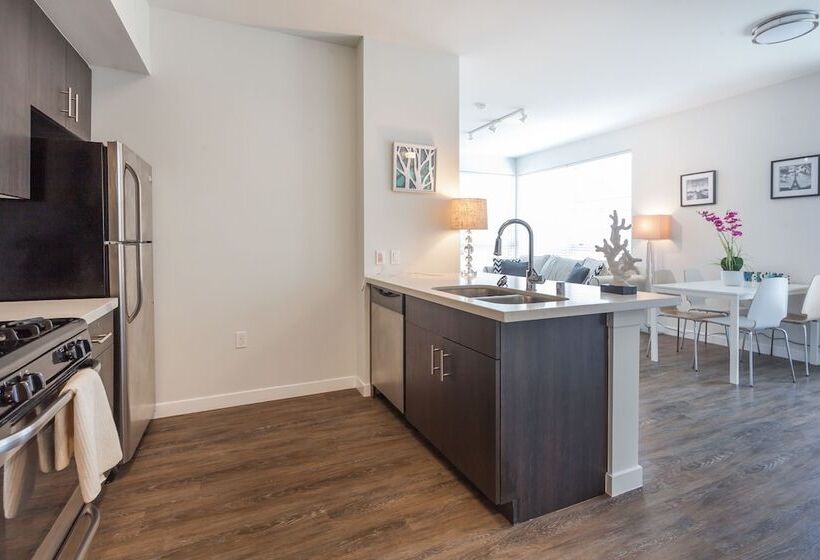 豪华两卧套房, Tripbz Avalo Suites