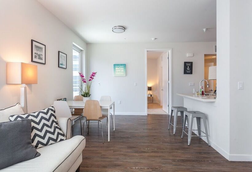 豪华两卧套房, Tripbz Avalo Suites