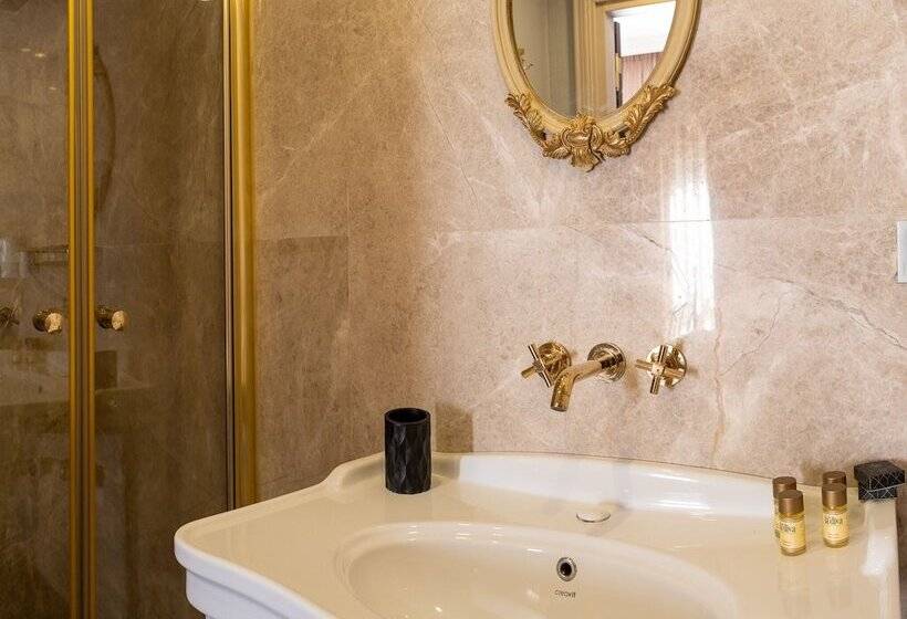 اتاق لوکس, Elit Otel Bozcaada