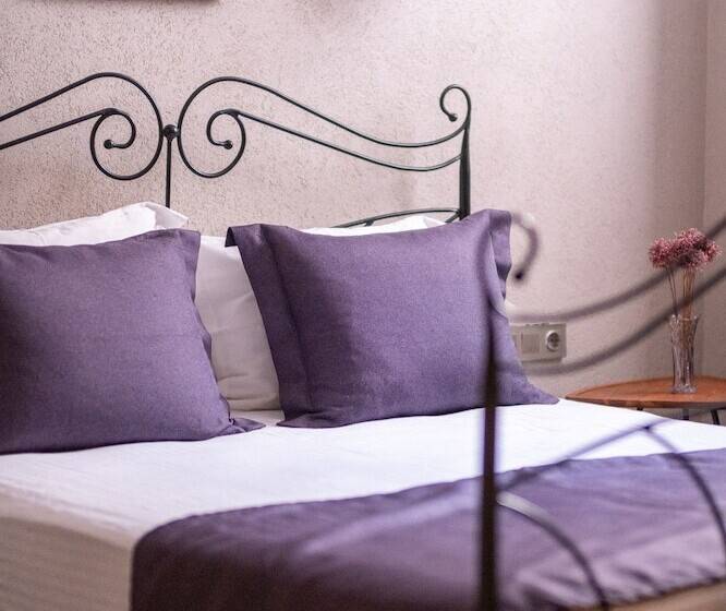 اتاق اکونومی, Elit Otel Bozcaada