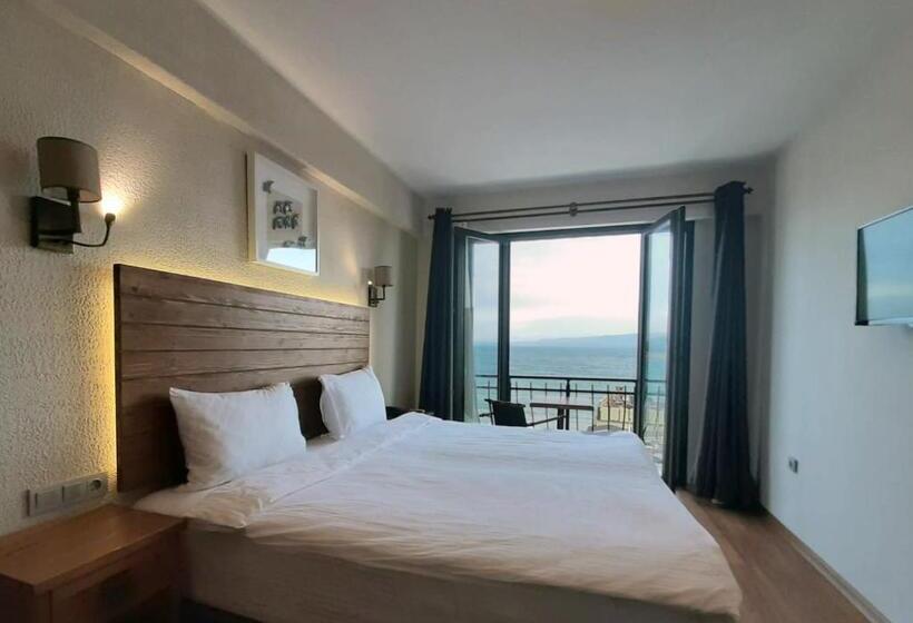 Номер Deluxe Кровать Кинг, 8 Rooms