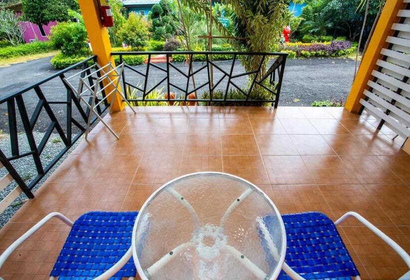 标准间, Baan Suan Mee Tang