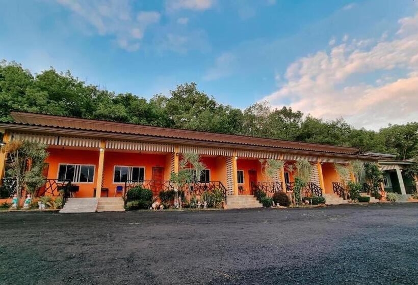 스탠다드 트리플 룸, Baan Suan Mee Tang