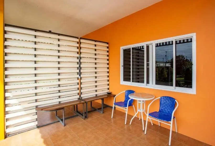 اتاق استاندارد سه نفره, Baan Suan Mee Tang