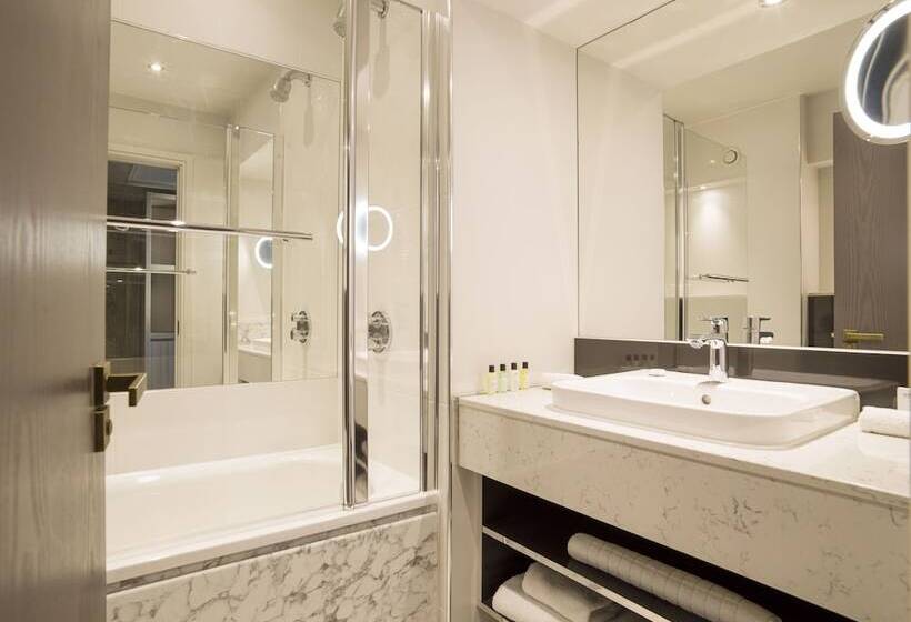 חדר משפחתי עם מיטת קומתיים, Boulevard