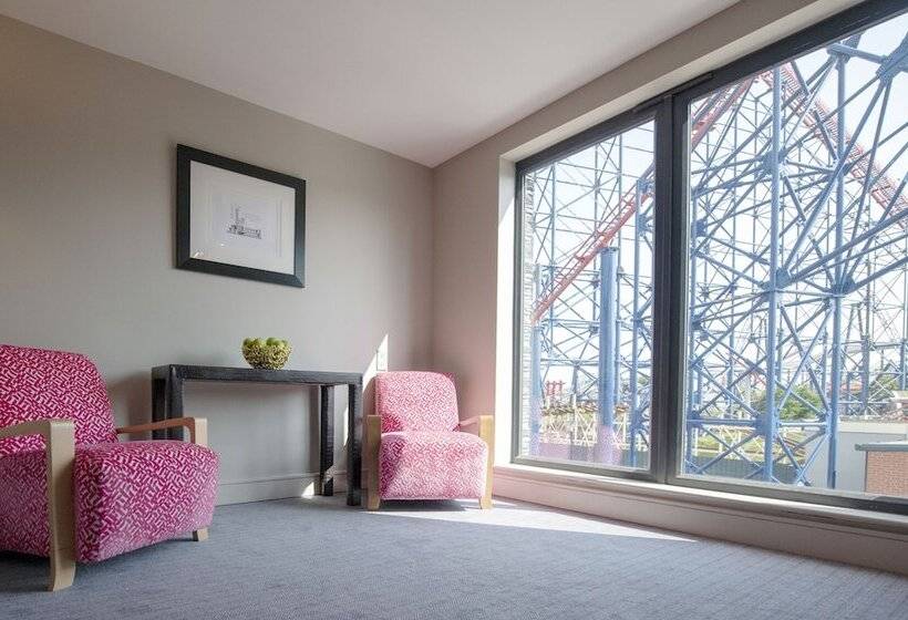 חדר משפחתי עם מיטת קומתיים, Boulevard