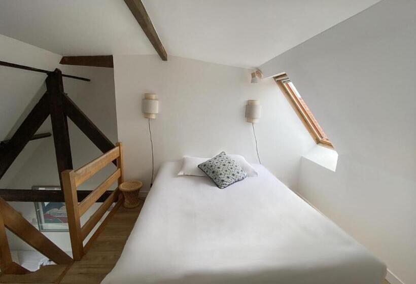 Quarto Triplo Superior, De La Plage