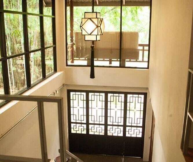 اتاق سوپریور با چشمانداز باغ, Middle Path Retreat