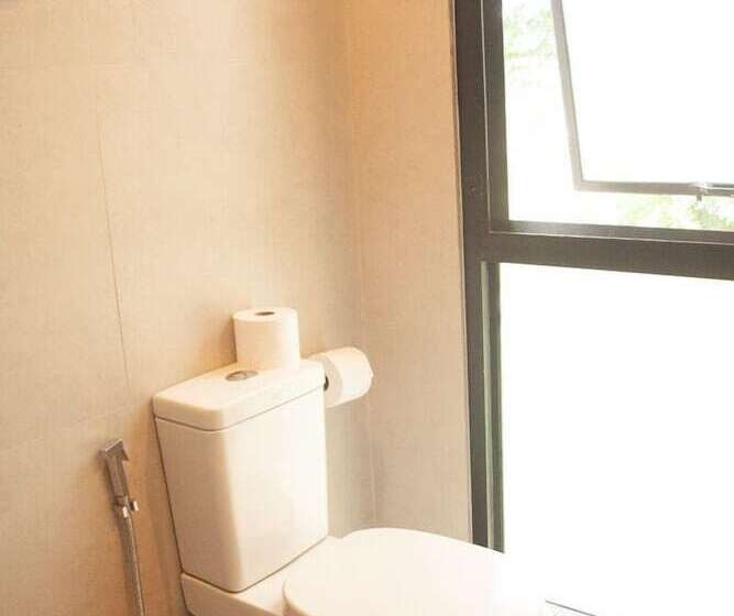 اتاق سوپریور با چشمانداز باغ, Middle Path Retreat