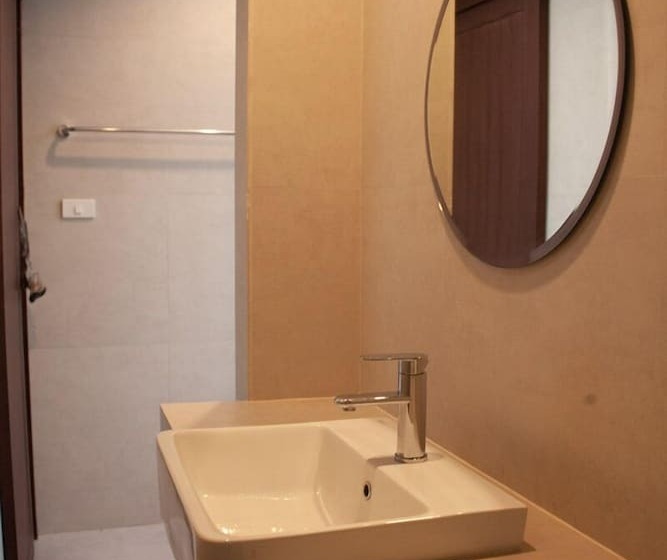 اتاق سوپریور با چشمانداز باغ, Middle Path Retreat