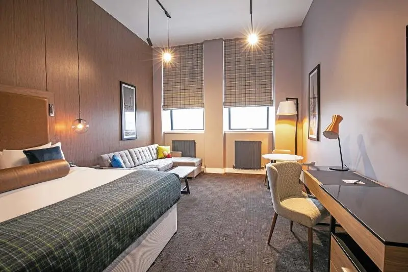 キングサイズベッドのスタンダードルーム, Sandman Signature Aberdeen Hotel & Spa