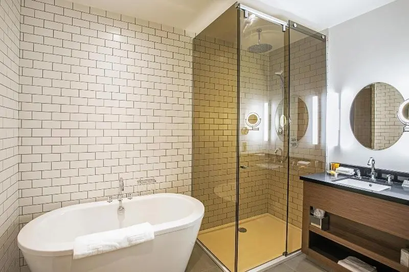 キングサイズベッドのスタンダードルーム, Sandman Signature Aberdeen Hotel & Spa