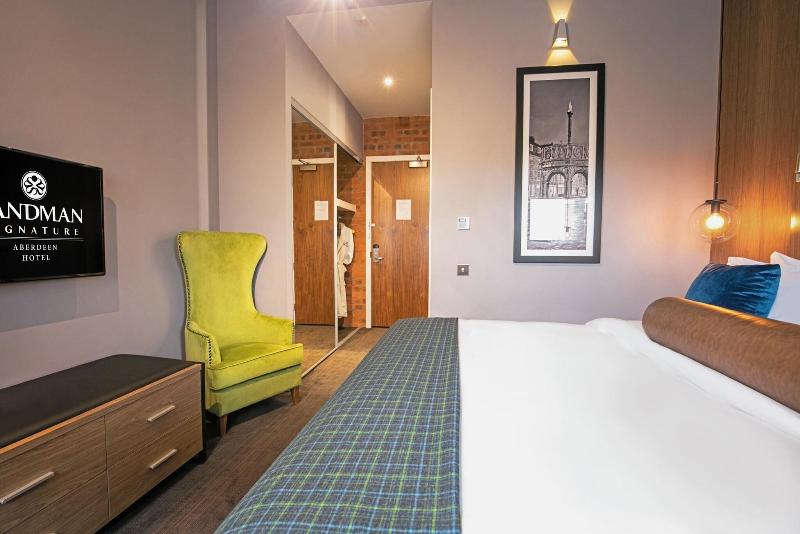 キングサイズベッドのスタンダードルーム, Sandman Signature Aberdeen Hotel & Spa