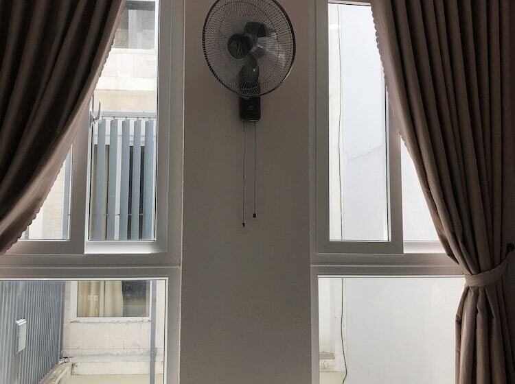 1 Bedroom Apartment City View, Homestay Des Amis  Ban Huu