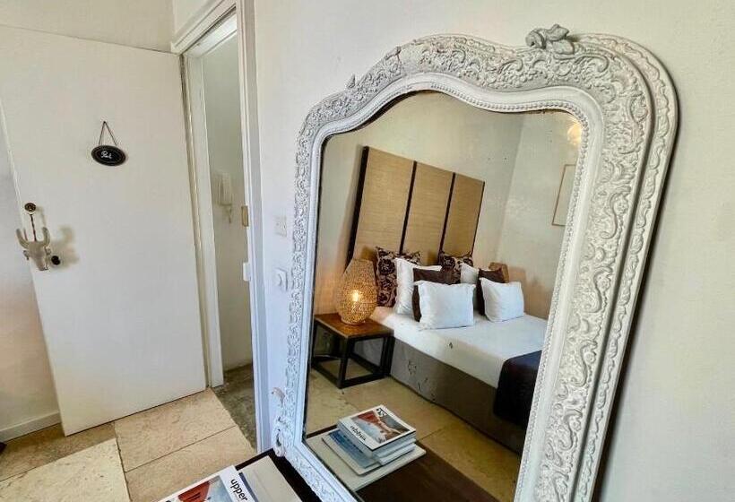 غرفة قياسية, Maison De Mon Père