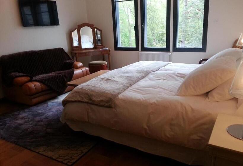 اتاق استاندارد با وان آب گرم, Propriété La Claire