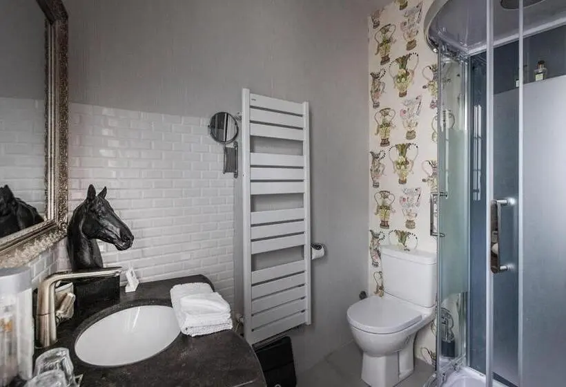 Standard room with outdoor bath, La Belleme Bleue
