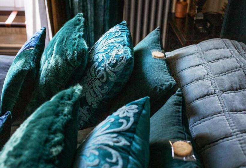 디럭스 룸, La Belleme Bleue