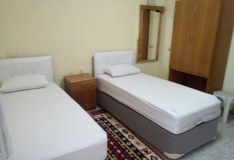 اتاق اکونومی, Altin Pansiyon