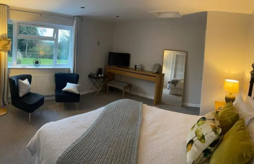 Standard-huone, Bricket House