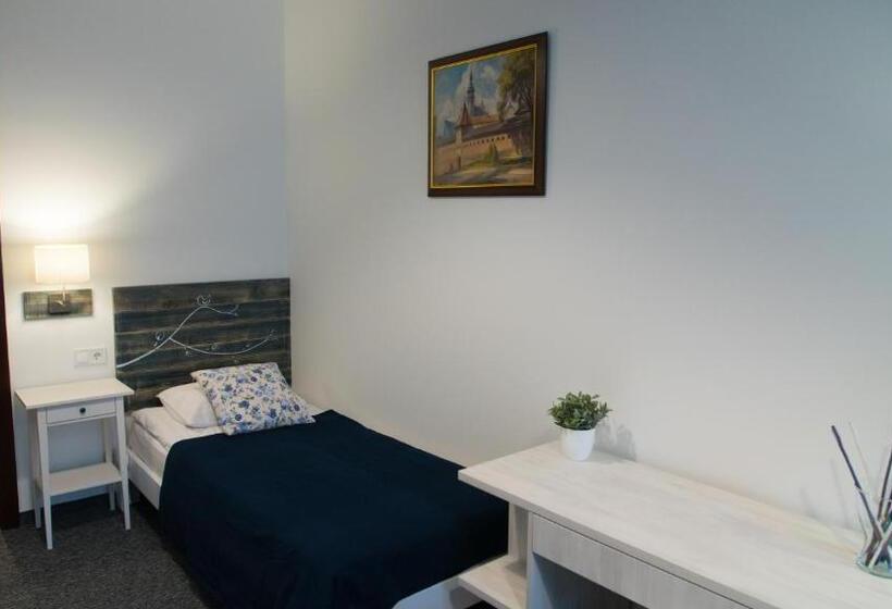 غرفة قياسية, Central