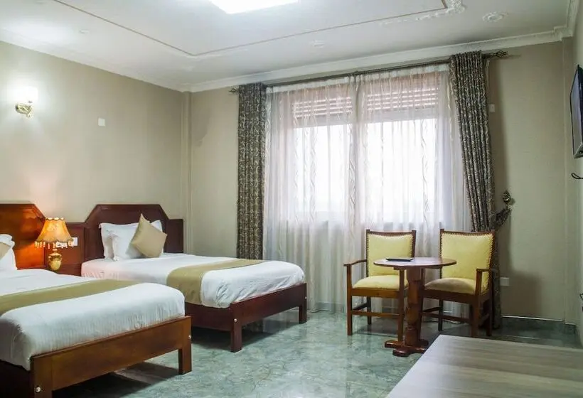 اتاق استاندارد, Eliana Kampala