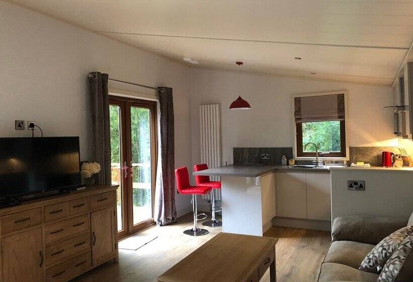 Студио Executive, Herons Lake Retreat
