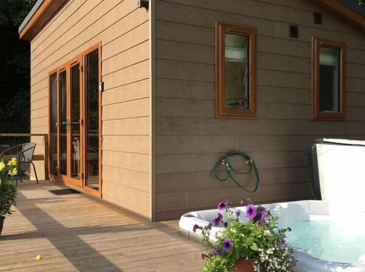 豪华工作室, Herons Lake Retreat