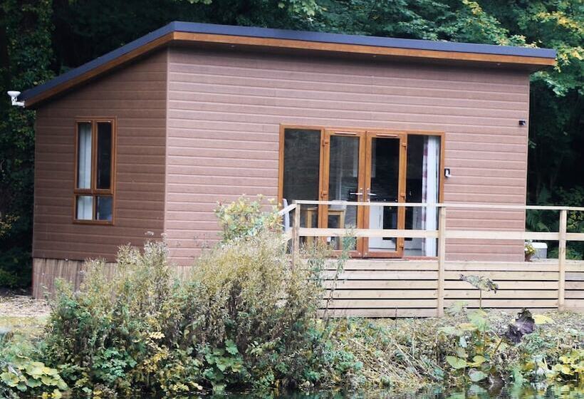 豪华工作室, Herons Lake Retreat