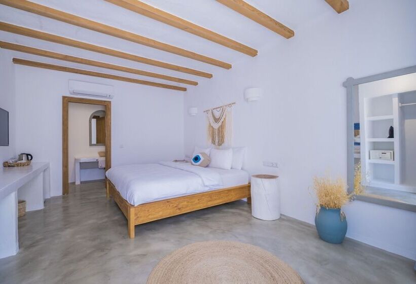 Номер Deluxe, Kassandra Boutique