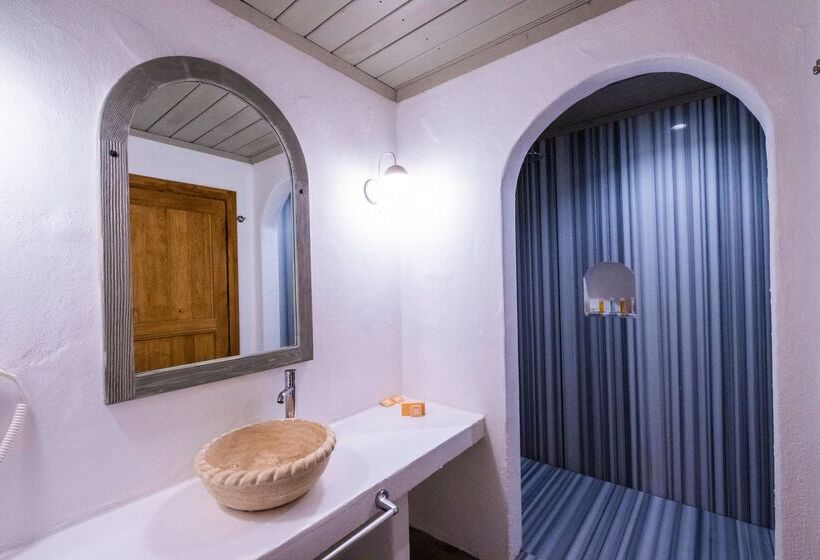 Номер Стандарт, Kassandra Boutique